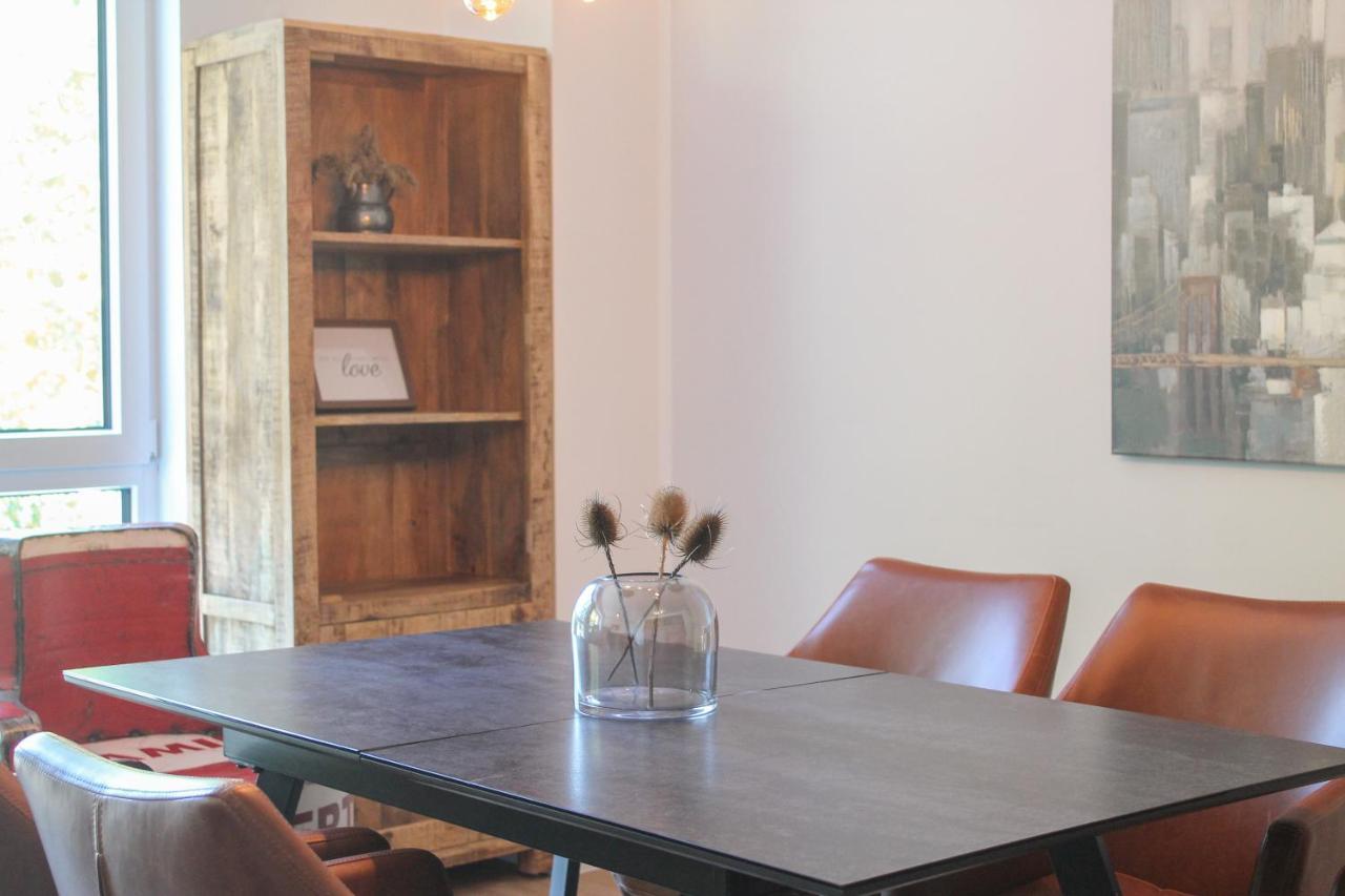 New York Apartment - Fuer Freunde & Familien, Stadtnah, Parkplatz, E-Ladestation, Gitterbox Fuer Fahrraeder, Fitnessstudio, Digitale Gaestemappe Mit Restaurant- Und Unternehmenstipps Κόμπλεντς Εξωτερικό φωτογραφία